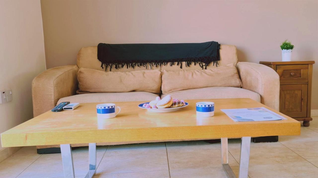 Stay Sunshine Apartment Paralimni Bagian luar foto