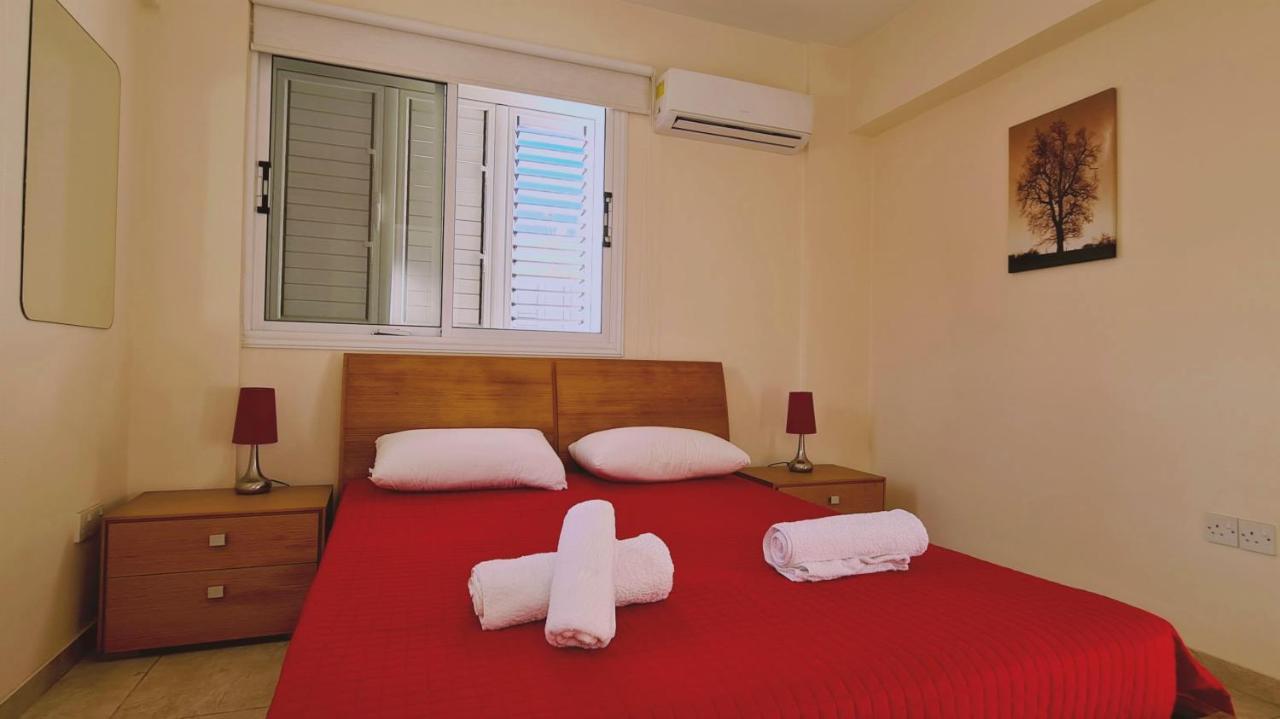 Stay Sunshine Apartment Paralimni Bagian luar foto