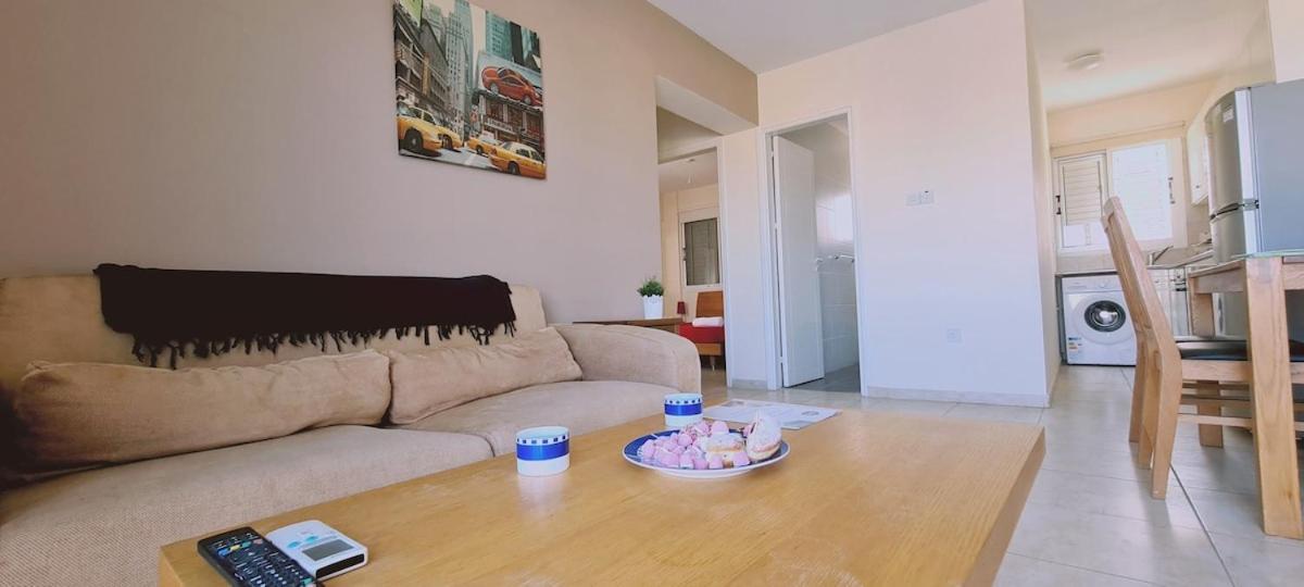 Stay Sunshine Apartment Paralimni Bagian luar foto