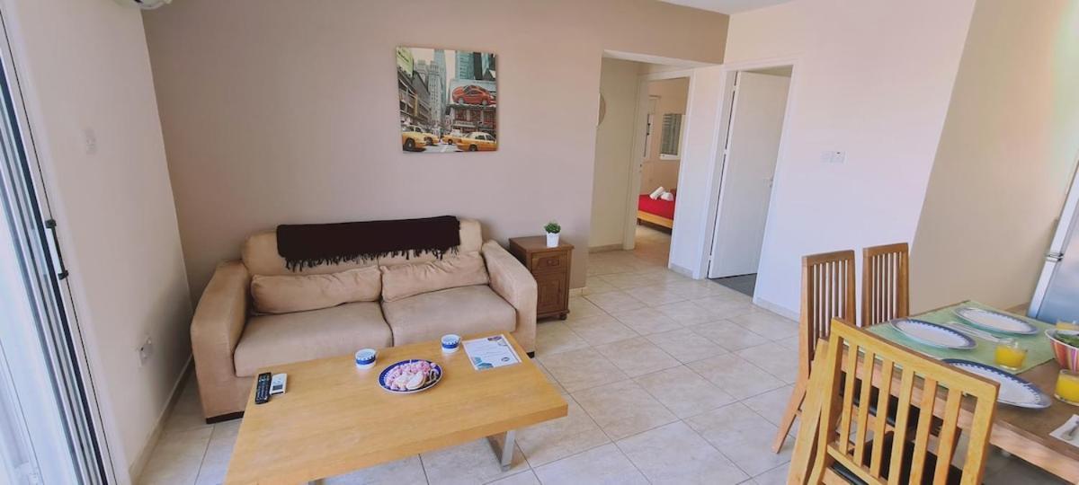 Stay Sunshine Apartment Paralimni Bagian luar foto