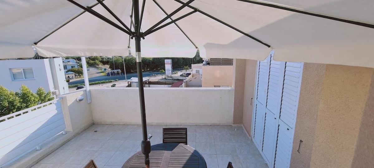 Stay Sunshine Apartment Paralimni Bagian luar foto